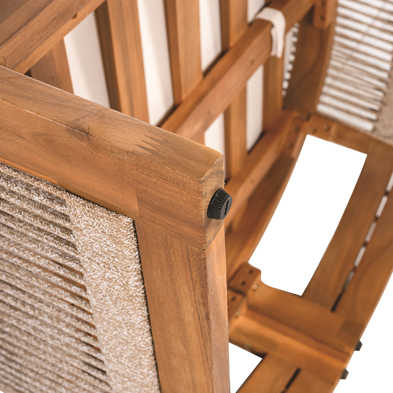 Sunbreeze Outdoor Lounge Chair